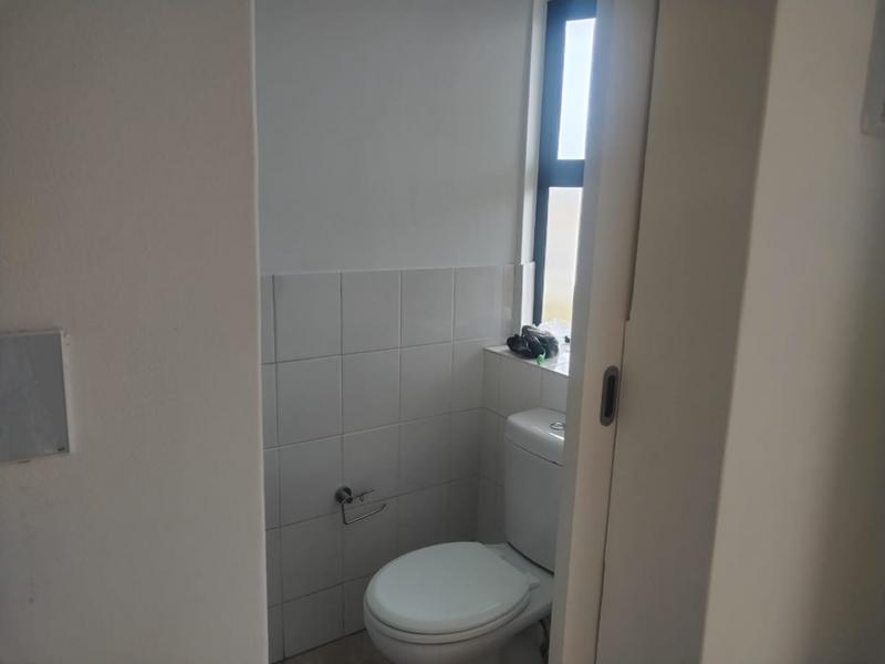 1 Bedroom Property for Sale in Strand South Western Cape